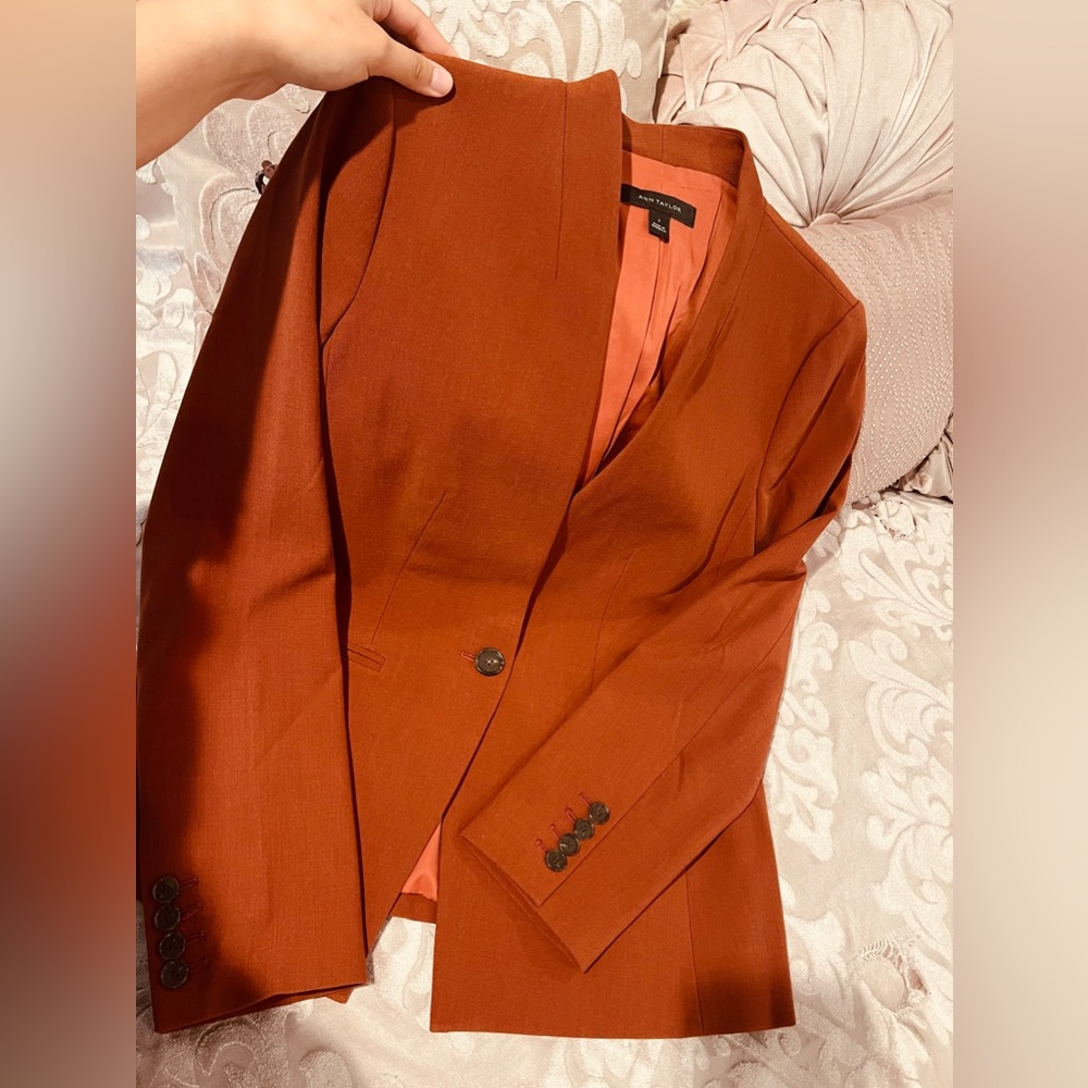 Ann Taylor burnt orange blazer
